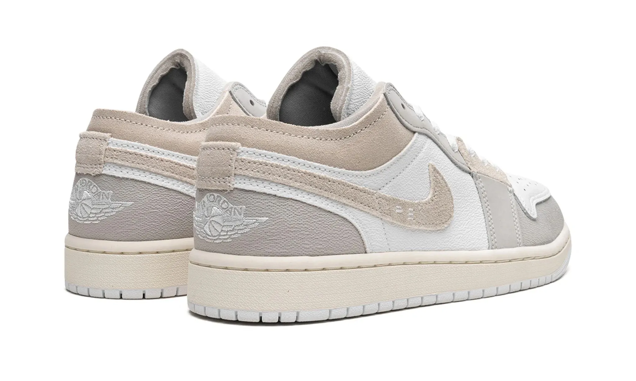 JORDAN 1 LOW SE CRAFT INSIDE OUT TECH GREY