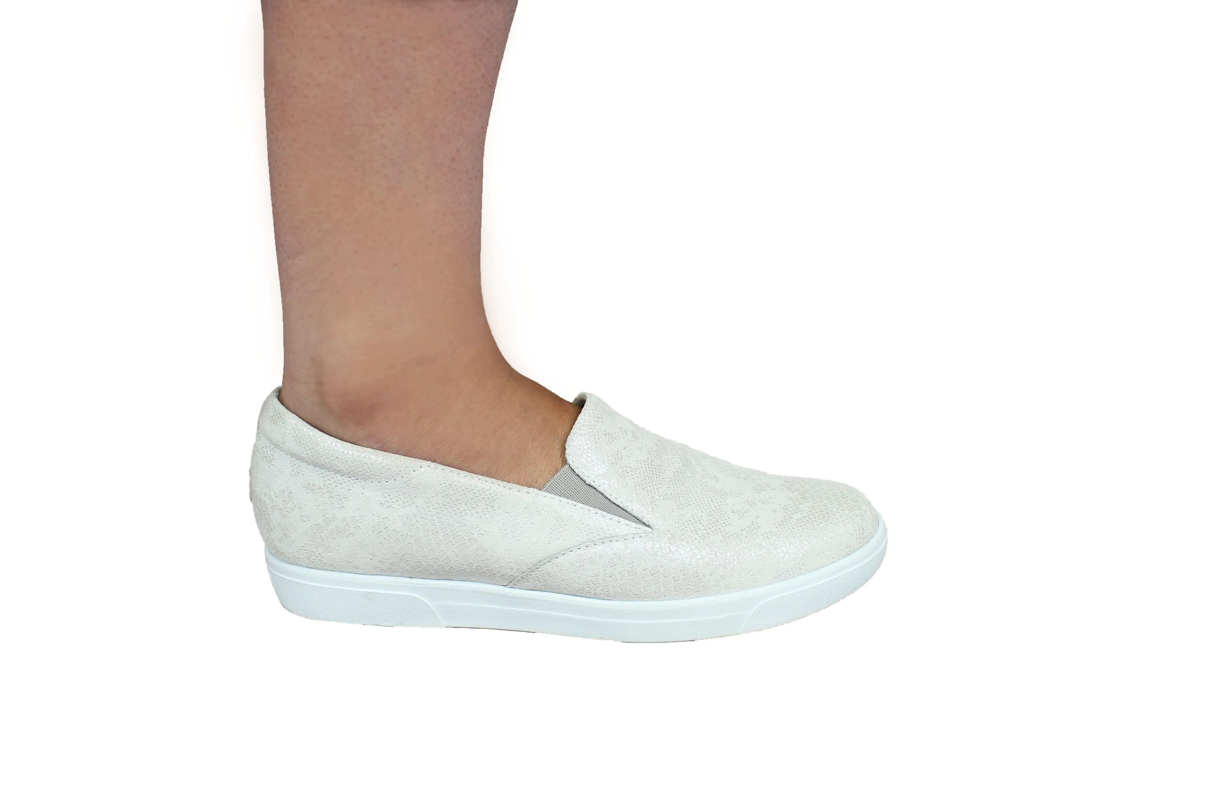 Loafers & Slip-Ons