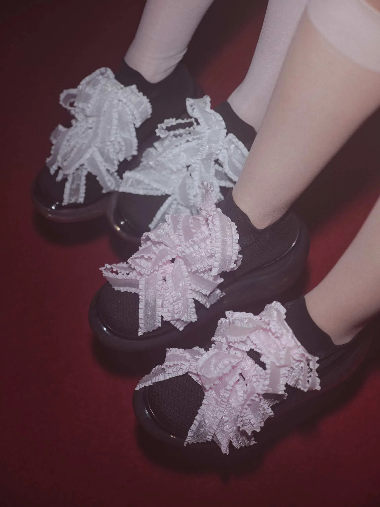 Logo Embroidery Ribbon Shoes / Black BlackPink