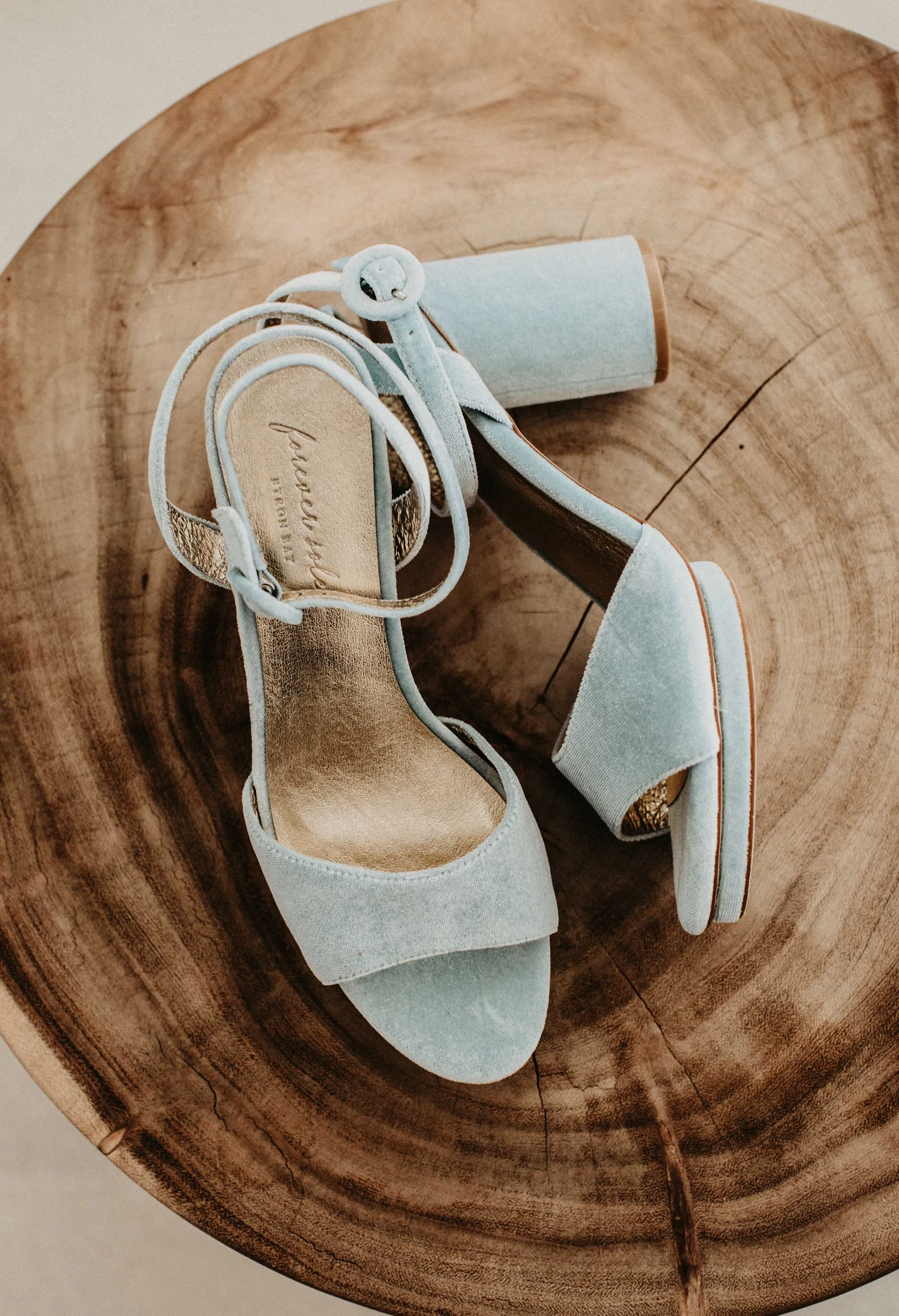 MOONDANCE - BLUE WEDDING PLATFORMS