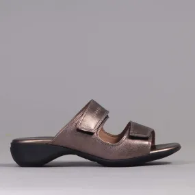 Mule Sandal in Lead Matallic - 12557