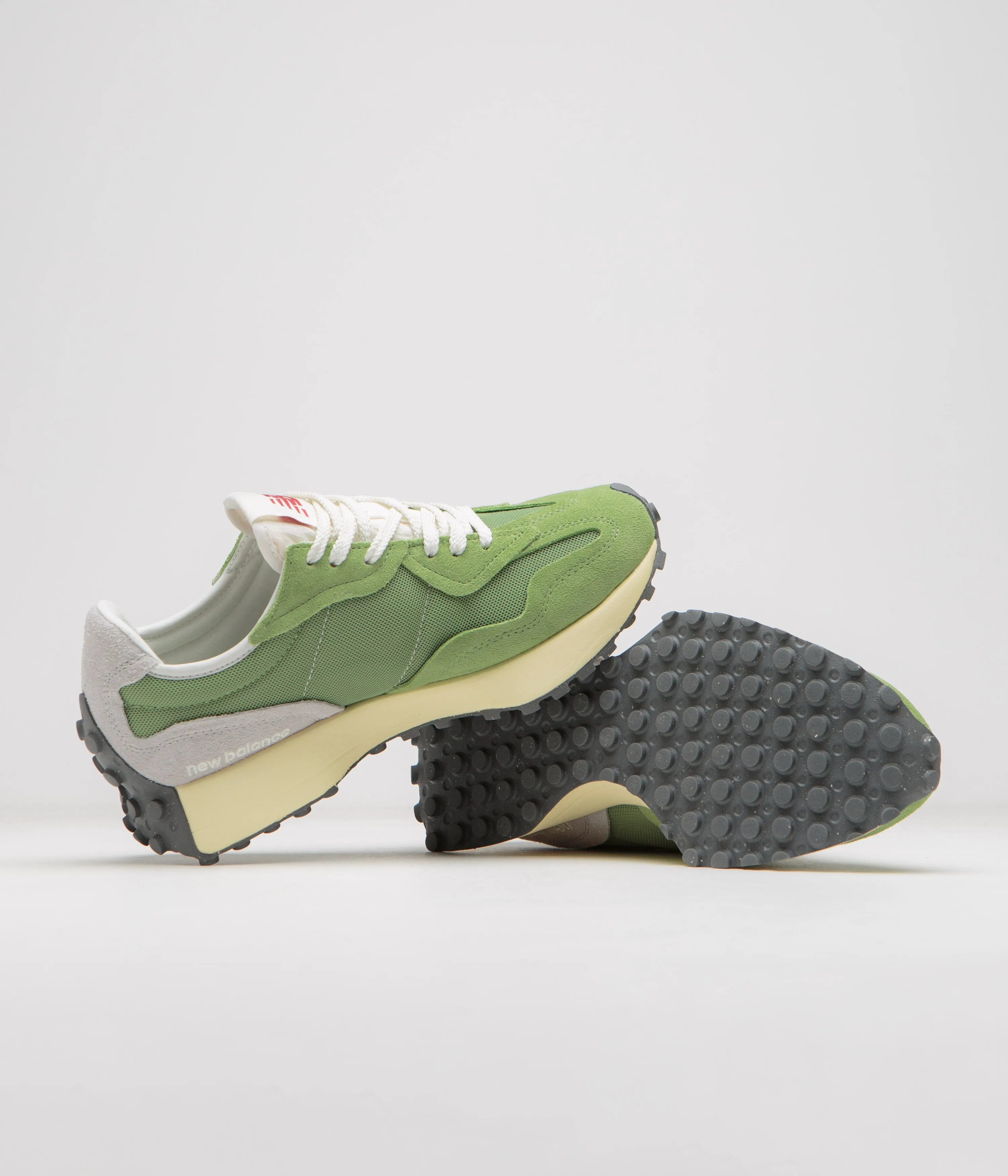 New Balance 327 Shoes - Chive