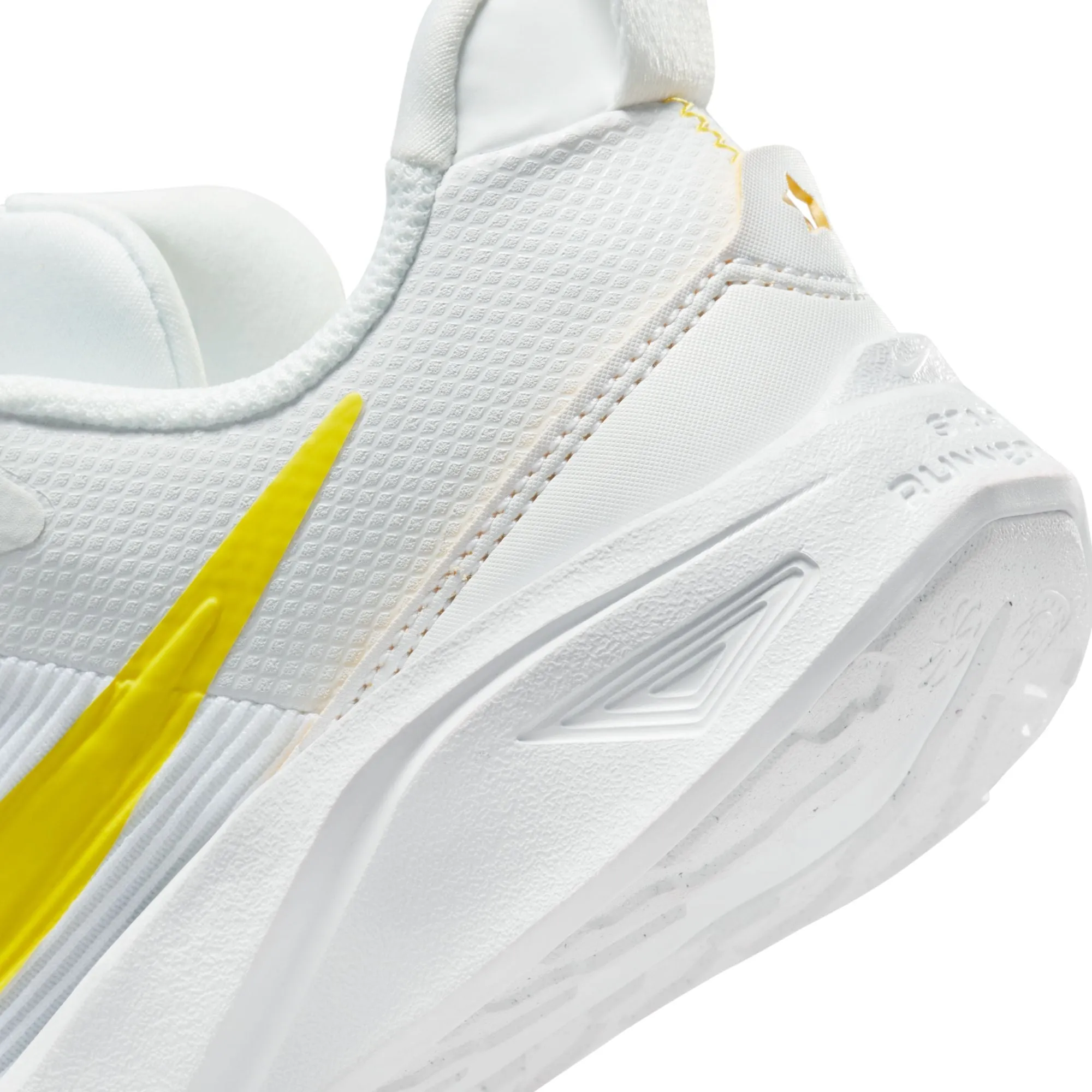 Nike Summit White/Opti Yellow Star Runner 4 Children's Sneaker