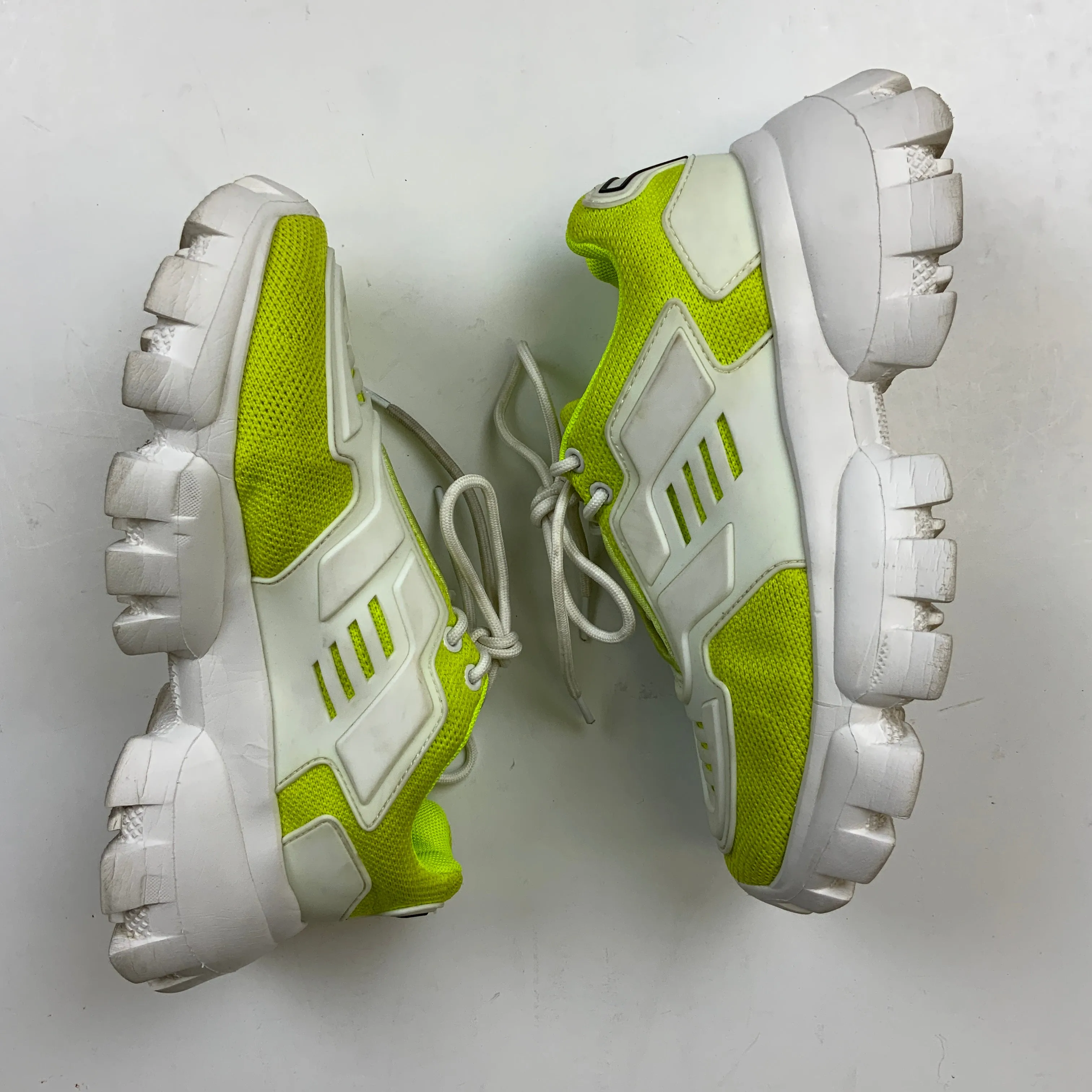 Shoes Athletic By Clothes Mentor  Size: 6