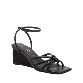 THE IRISIA TWISTED SANDAL